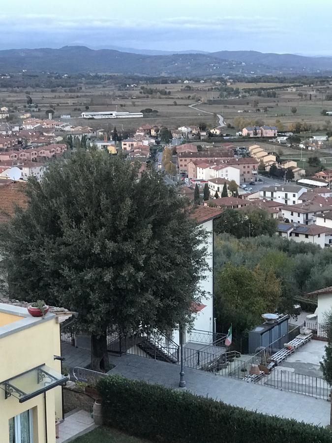 Tre Girasoli Monte San Savino Luaran gambar